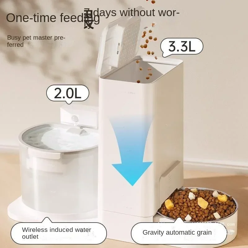 Cat Feeder Drinking Water Flow Wireless News Cats Water Fountain Cat Accessories Automatic Pet Water Dispenser