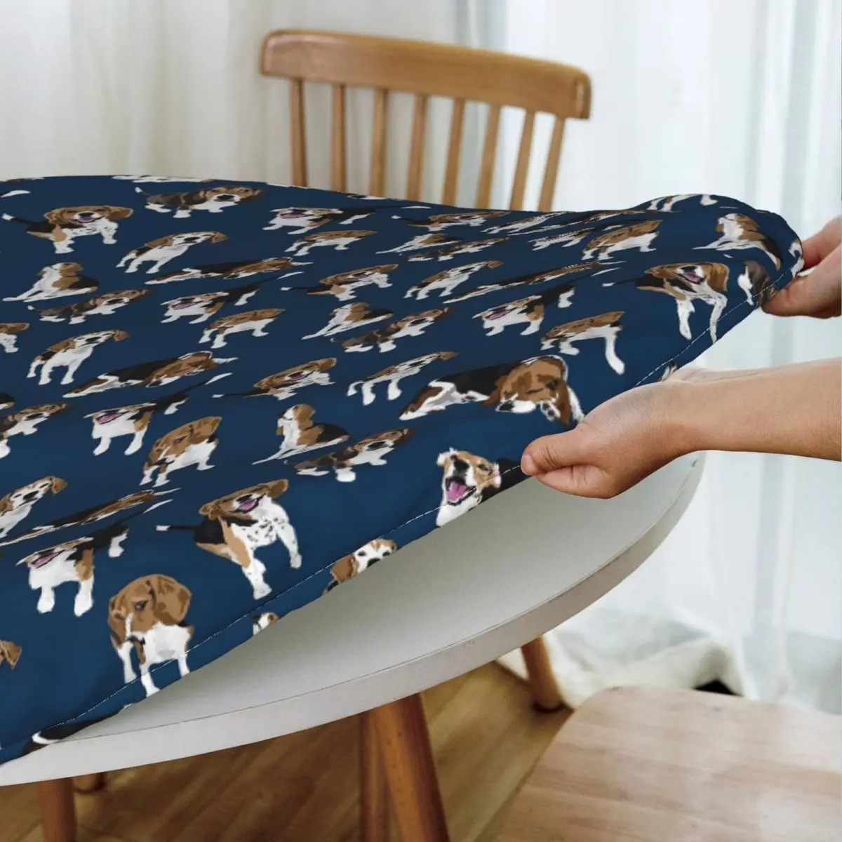 Beagle Waterproof Round Tablecloth Oilproof Table Cloth for Kitchen Events Dining Table Cover