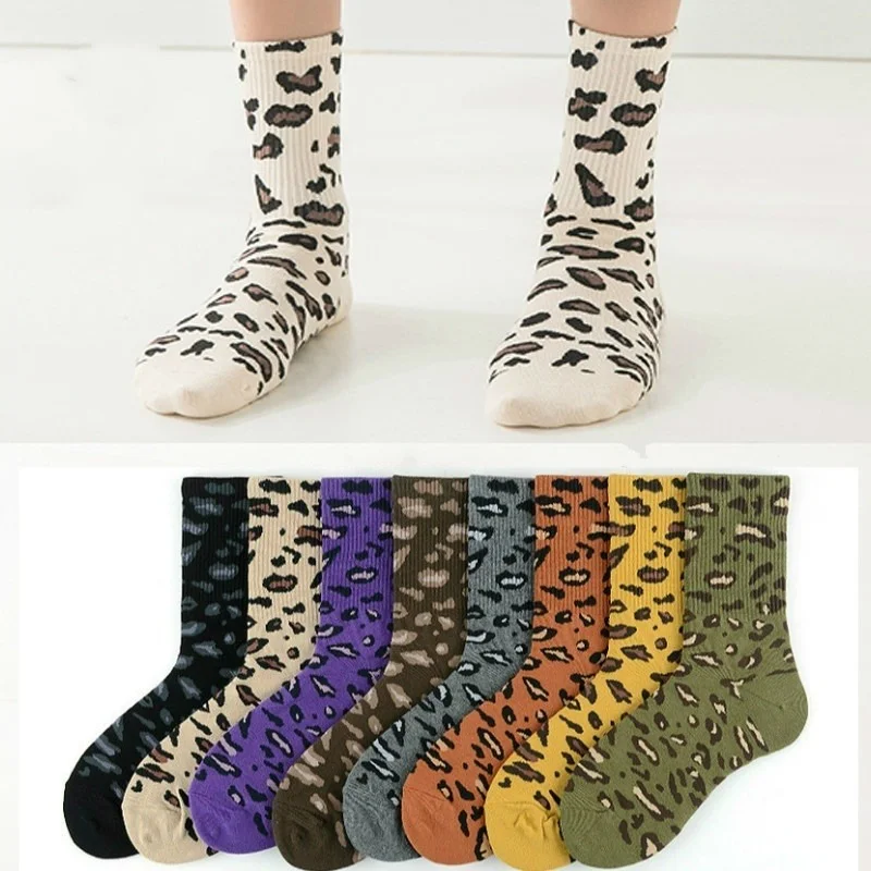 1Pair Men and Women Middle Tube Couple Socks Personality Leopard Print Cotton Socks Hip Hop European and American Trendy Socks