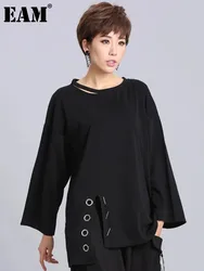 [EAM] 2024 nueva primavera verano negro de manga larga cuello redondo Jersey dividido personalidad mujer moda marea suelta camiseta Casual OA881