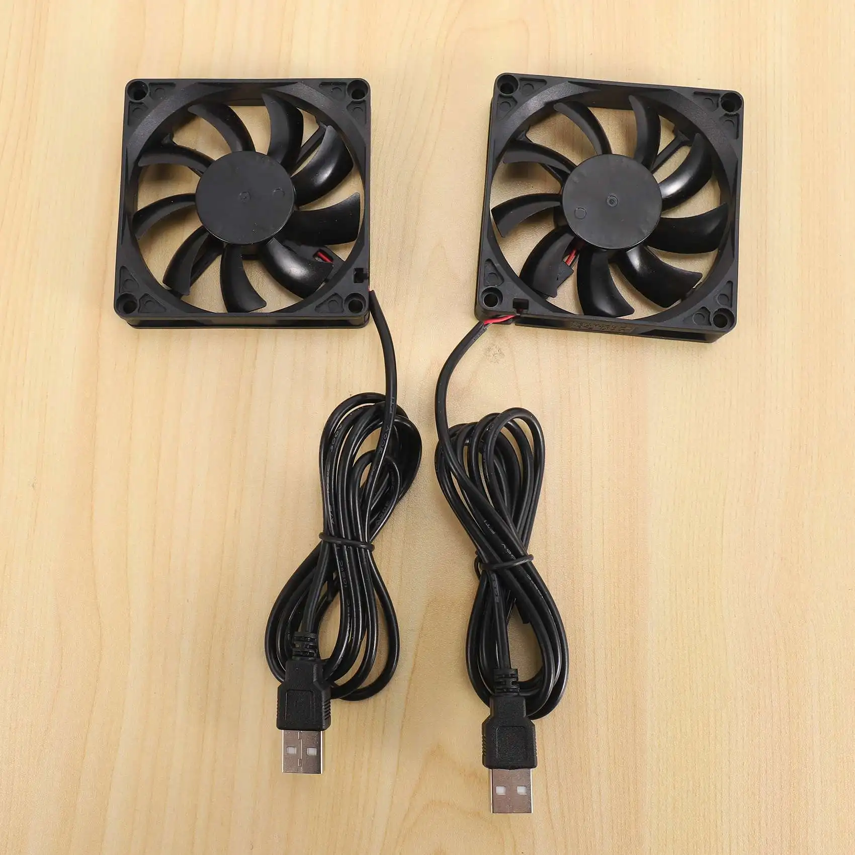 80mm 5V USB Fan 80mm 8cm 8015 Brushless DC Cooling Fan PC Computer Router Case Fan Cooler 2Pcs