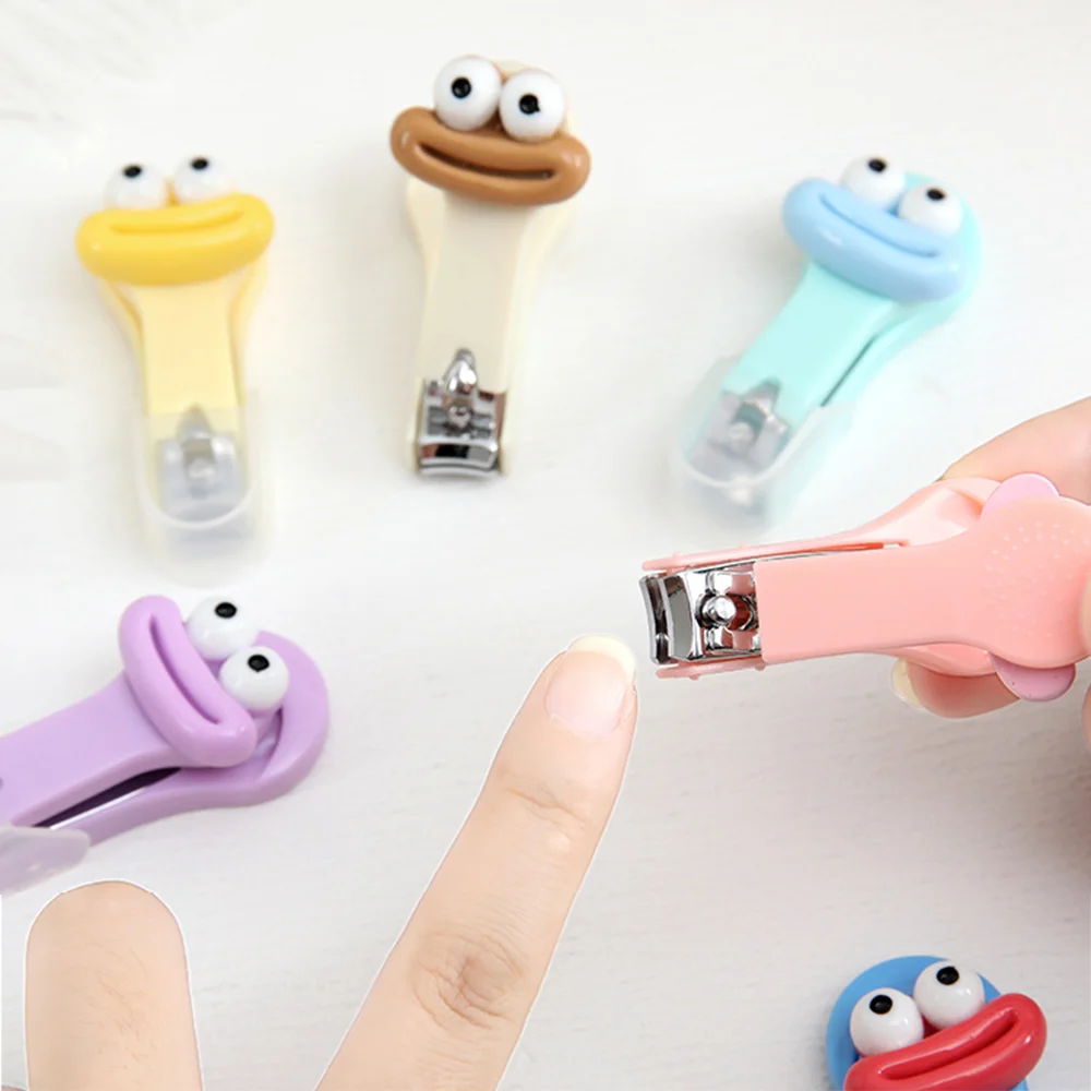 Household Nail Scissors Compact Size Lovely Design High Quality Convenient Nail Accessories Portable Nail Scissors Nail Clippers