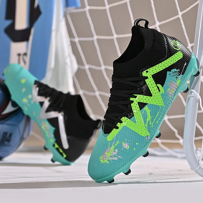 

New Men Football Boots Match Sport Soccer Shoes Outdoor Ultralight Non-Slip Training Sport Training Cleats Grass Futsal Unisex