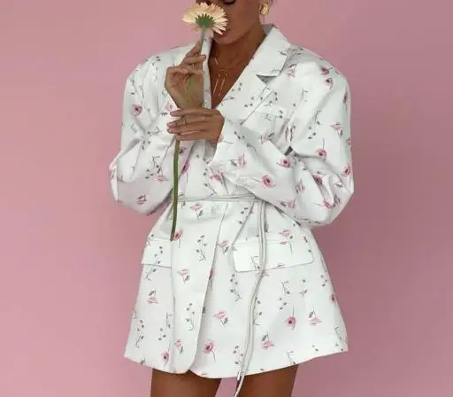 

Women's Blazer 2025 Spring Autumn New Fashionable Sweet Floral Print Notched Collar Long Sleeved Temperament Elegant Blazer
