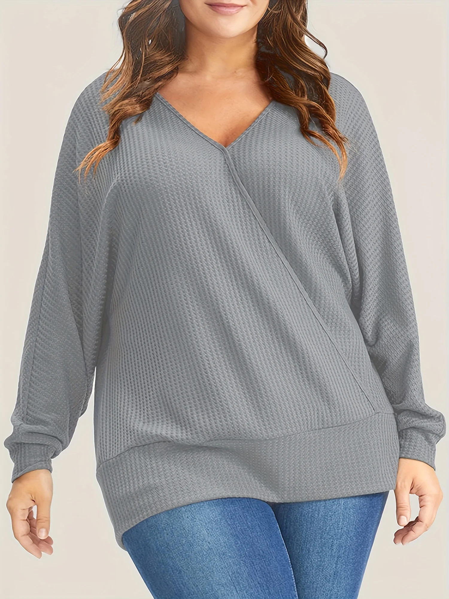 Women's Plus Size V-neck Long Sleeved T-shirt, Simple Solid Color Fashionable Waffle Casual Commuting T-shirt