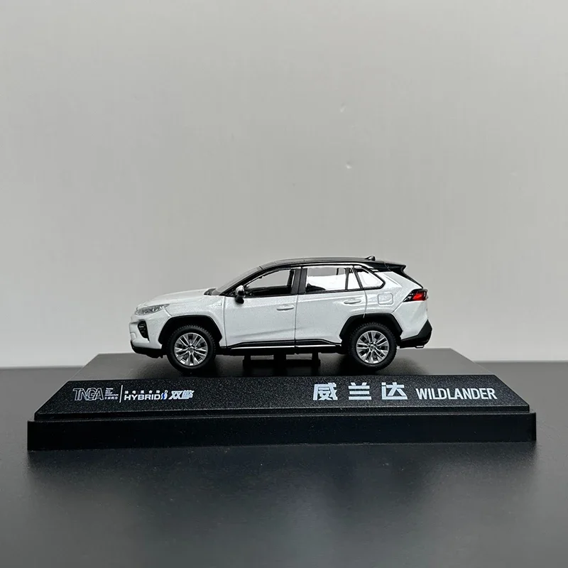 Diecast 1:43 Scale WILDLANDER Alloy Car Model Collection Souvenir Display Ornaments Vehicle Toy