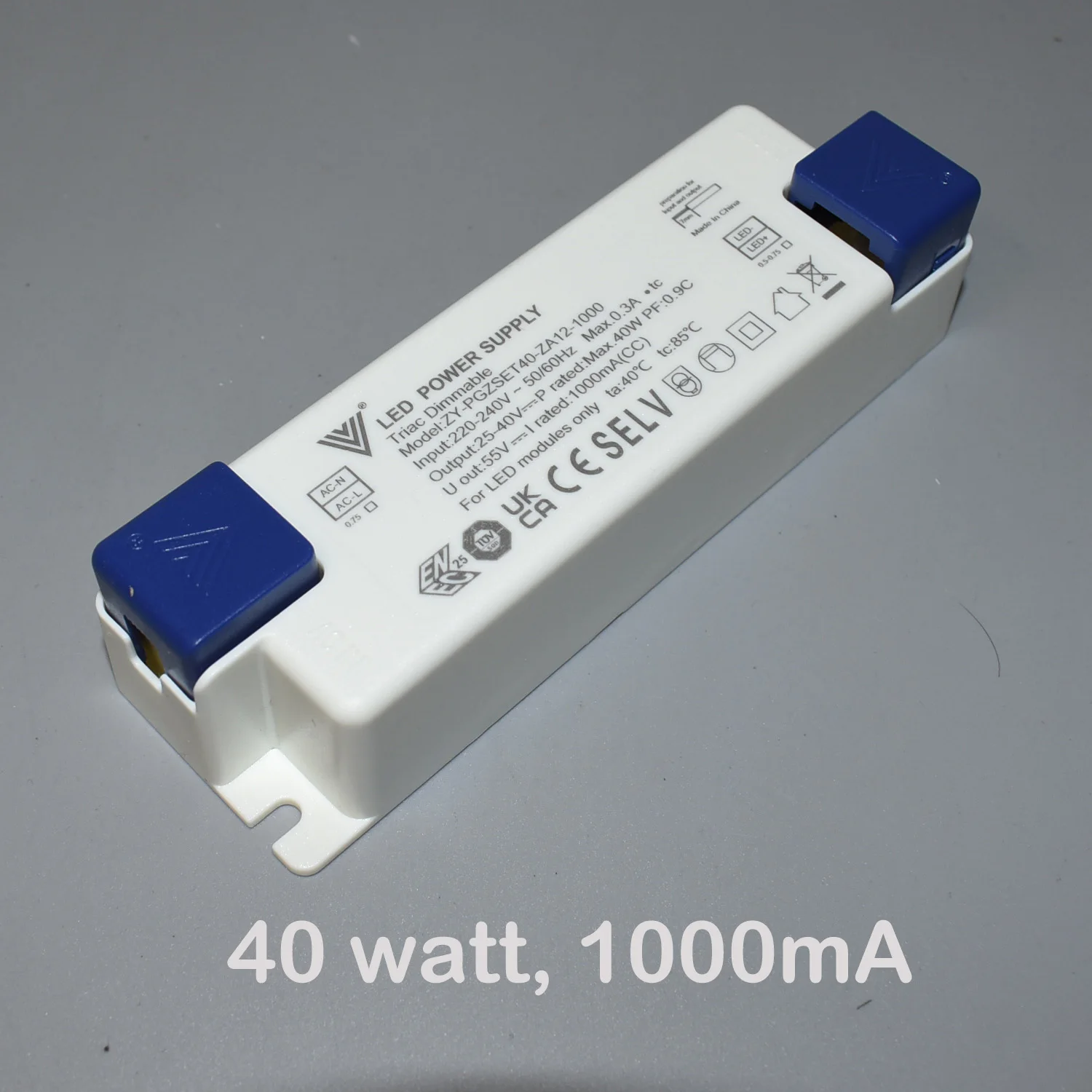 Flicker Free LED Dimmable Driver Lighting Transformer for COB Chips 600mA 900mA 25V-40V Recessed Lamps