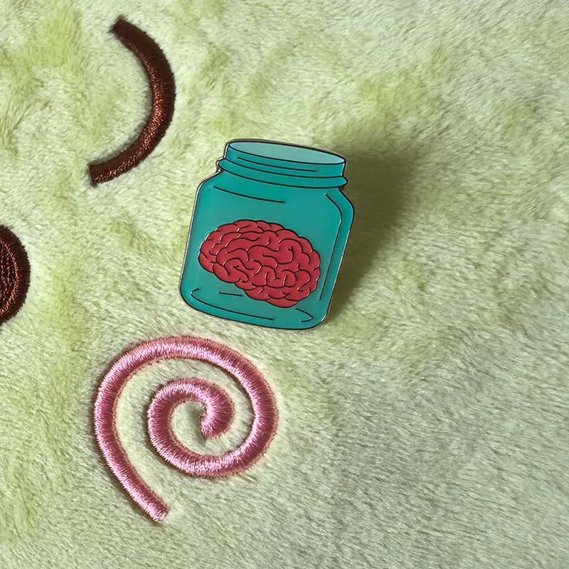 

50 шт., оптовая продажа, брошь, забавный металлический значок, популярный мозг в бутылке, банка, мем, булавка на лацкан, мягкая эмаль, эпоксидная смола