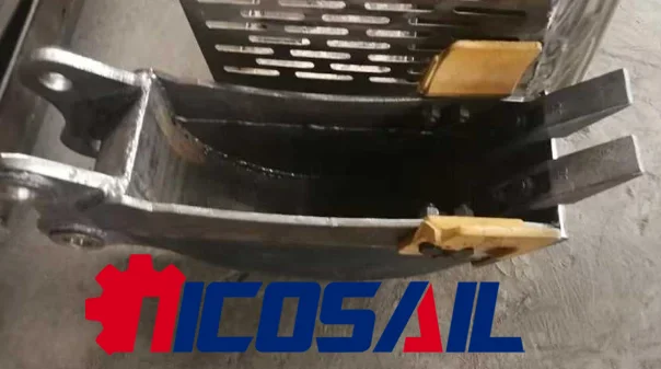 

Excavator accessories small bucket