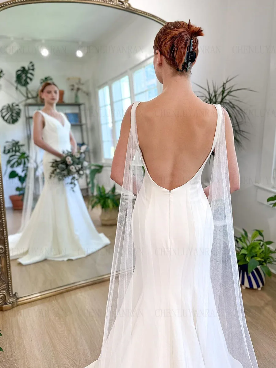 Backless Sexy Wedding Dresses V-Neck Sleeveless Long Bride Dress Sweep Train A-Line Simple Dresses For Women 2026 Robe De Mariee
