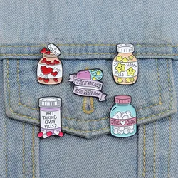 Love Pills Enamel Pins Five Point Star Medicine Bottle Capsule Alloy Brooch Pharmacy Badge Trendy Lapel Jewelry Gift for Friends