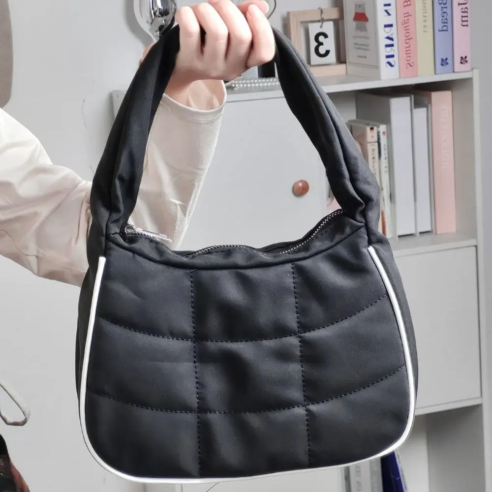 

Large Capacity Nylon Handbag Underarm Design Puffer Texture Waterproof Bag Adjustable Strap Quilted Pattern Shoulder Bag