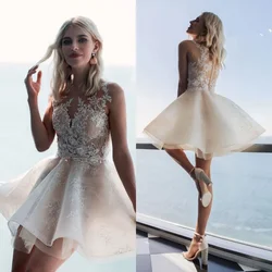 Una linea abiti da sposa da spiaggia collo gioiello senza maniche fiori fatti A mano Appliques abiti da sposa in Tulle abiti da sposa Boho corti