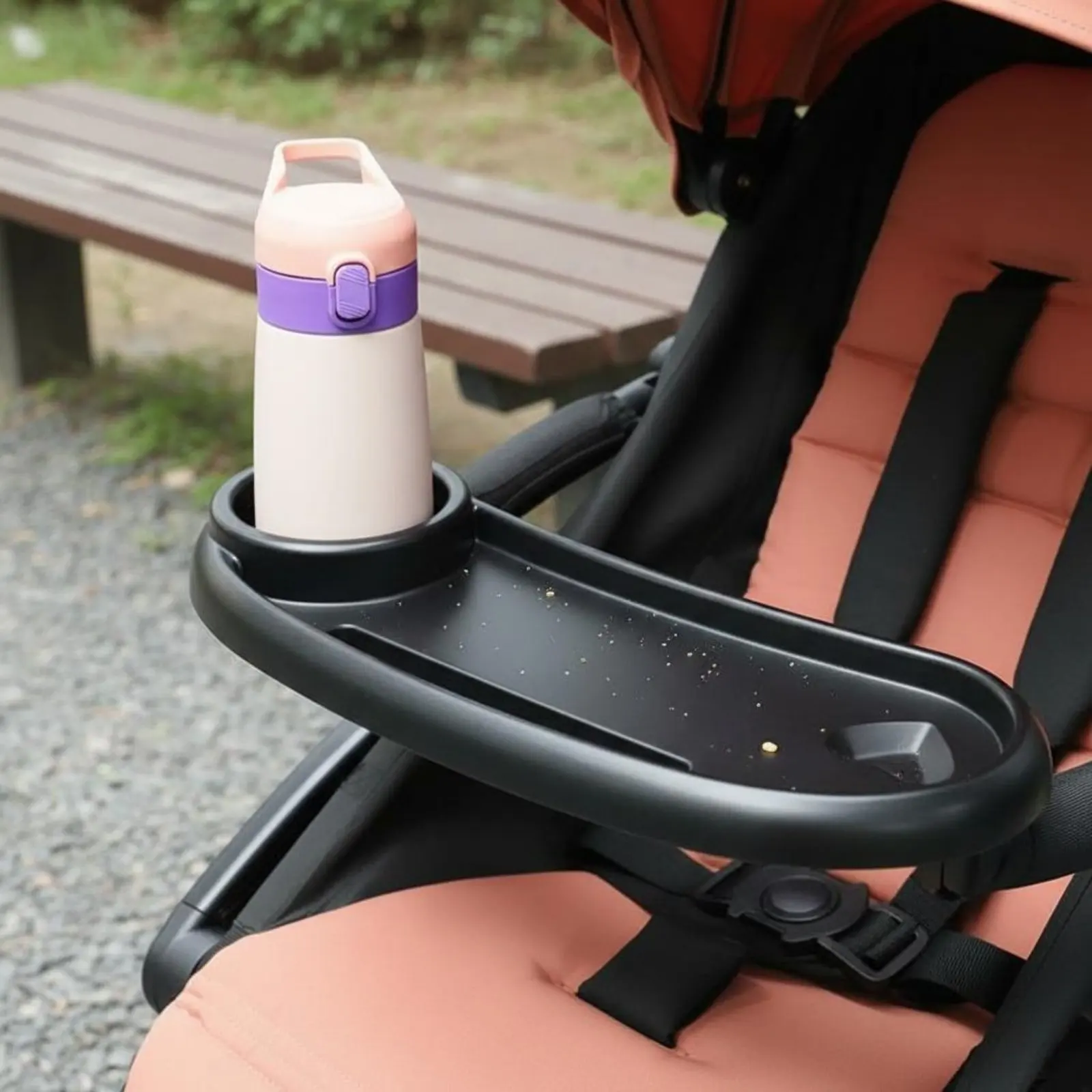 

Универсальный поднос для еды и закусок для детской коляски, легко регулируемый на 360 градусов ° Вращающийся механизм для путешествий