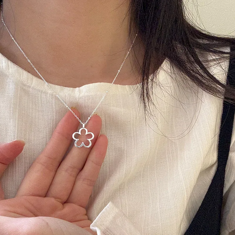 

CHOZON 925 Solid Silver Floral Pendant Necklace Wholesale Dainty Layering Jewelry for Women
