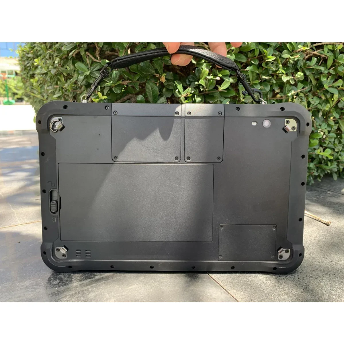 Tablet PC resistente con android 1000, dispositivo industrial con gps, 4G, LTE, NFC opcional, montaje en coche, UHF, lector RFID, IP67, resistente al agua, oem