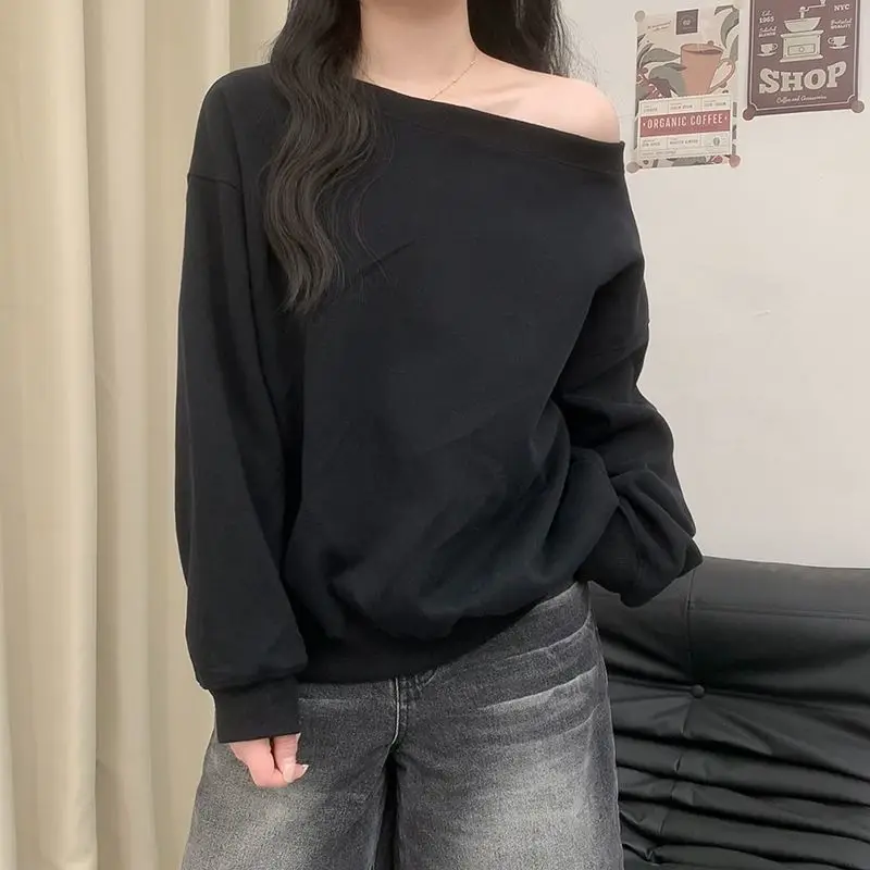 

Off-shoulder Slanted Shoulder Sweatshirt Women in Spring Autumn Loose Lazy Design Off-shoulder Angled Shoulder Jazz Top