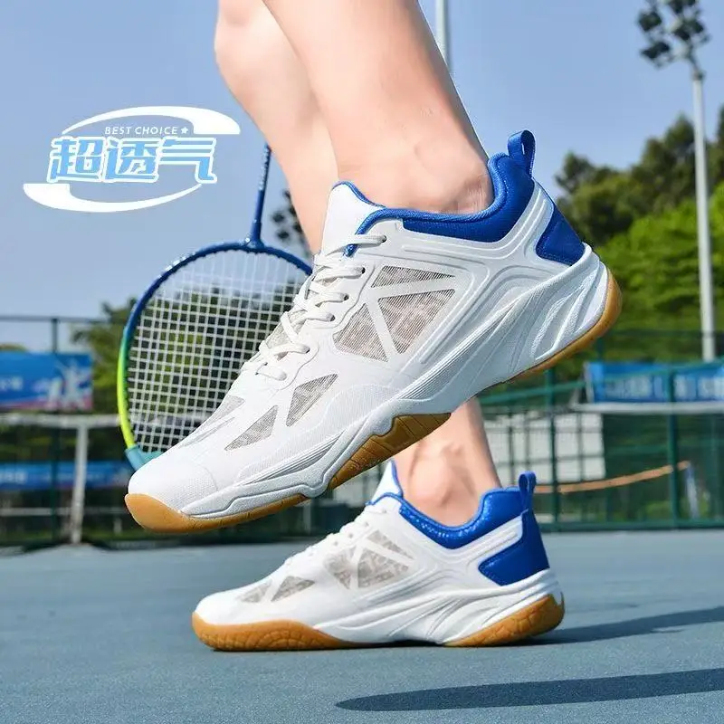 Unisex badminton shoes Comfortable, versatile and durable trainers Mesh upper enhances breathability Sports training shoes