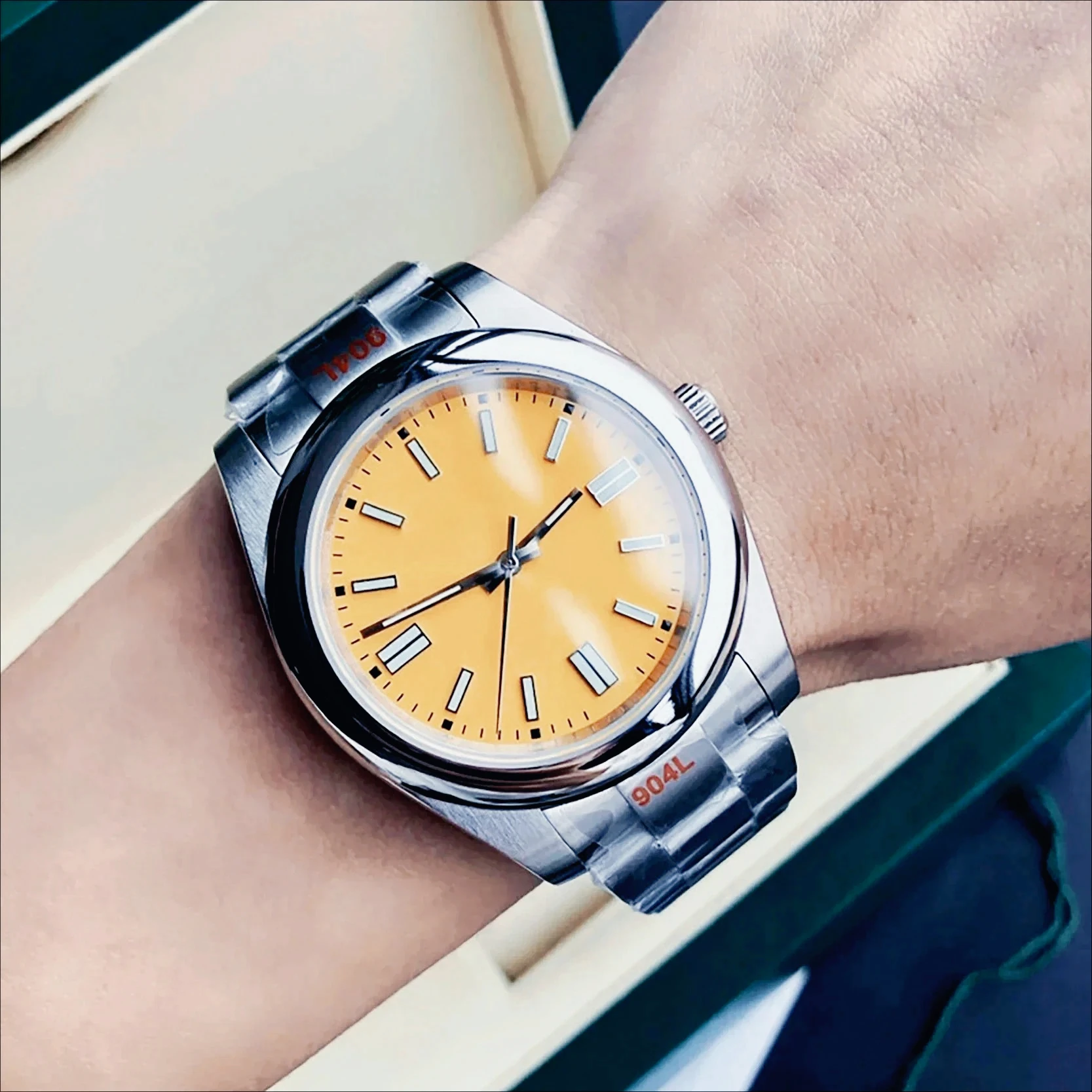 Classic Fashion Automatic Watches For Men Women 904L Steel Anti Corrosion Scratch Resistant Bright Luminous Dial Casual Outfit view 4