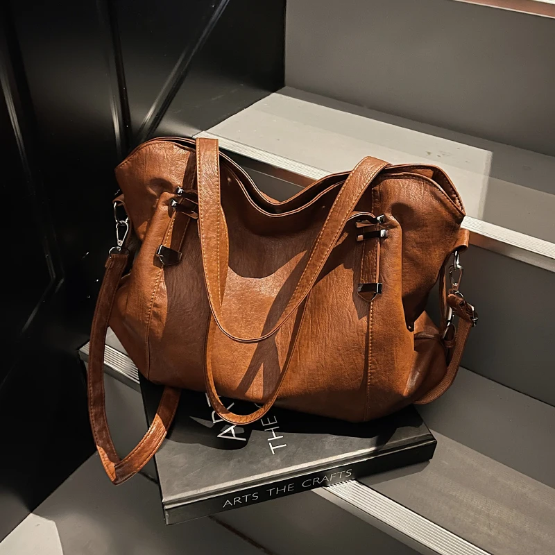 

Large Capacity Shoulder Bags for Women Large Shopper Bag Solid Color Soft Leather Crossbody Handbag Ladies Retro Travel Tote Sac
