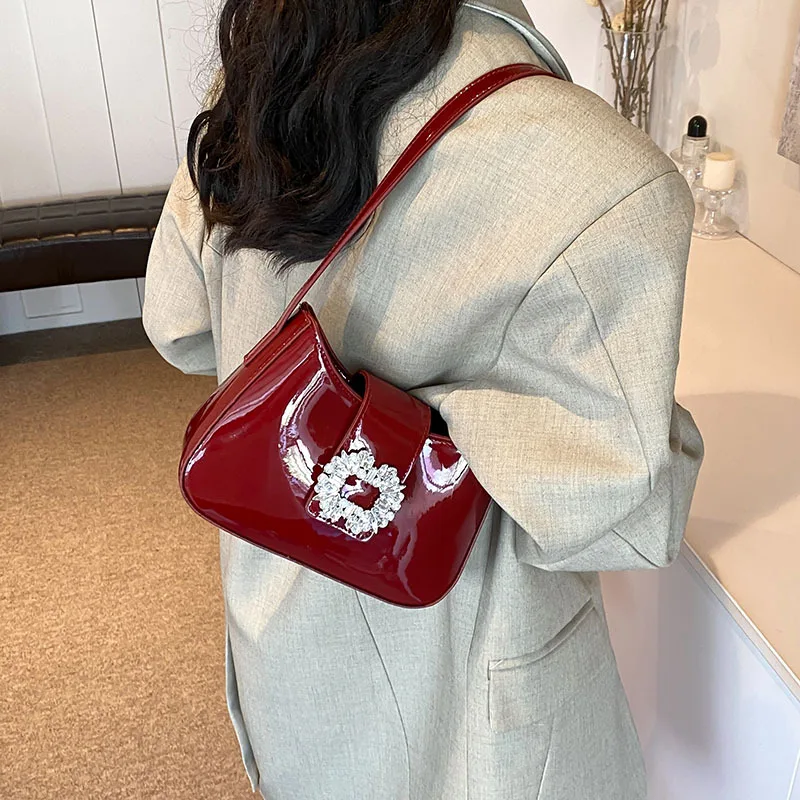 Luxury Shoulder Bags for Women 2024 Elegant Handbags Purse Chic PU Leather Solid Color Design Wedding Top Handle Clutch