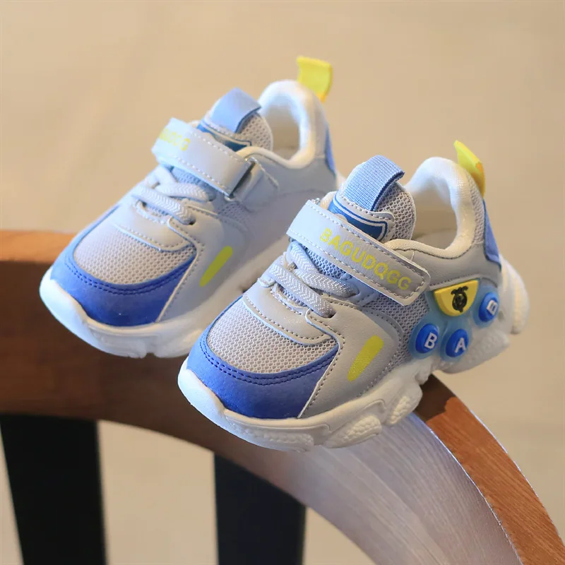 Spring and Autumn New Boys and Girls Sports Shoes Mesh Breathable Baby Single Shoes Cartoon Toddler Shoes One-Piece Delivery