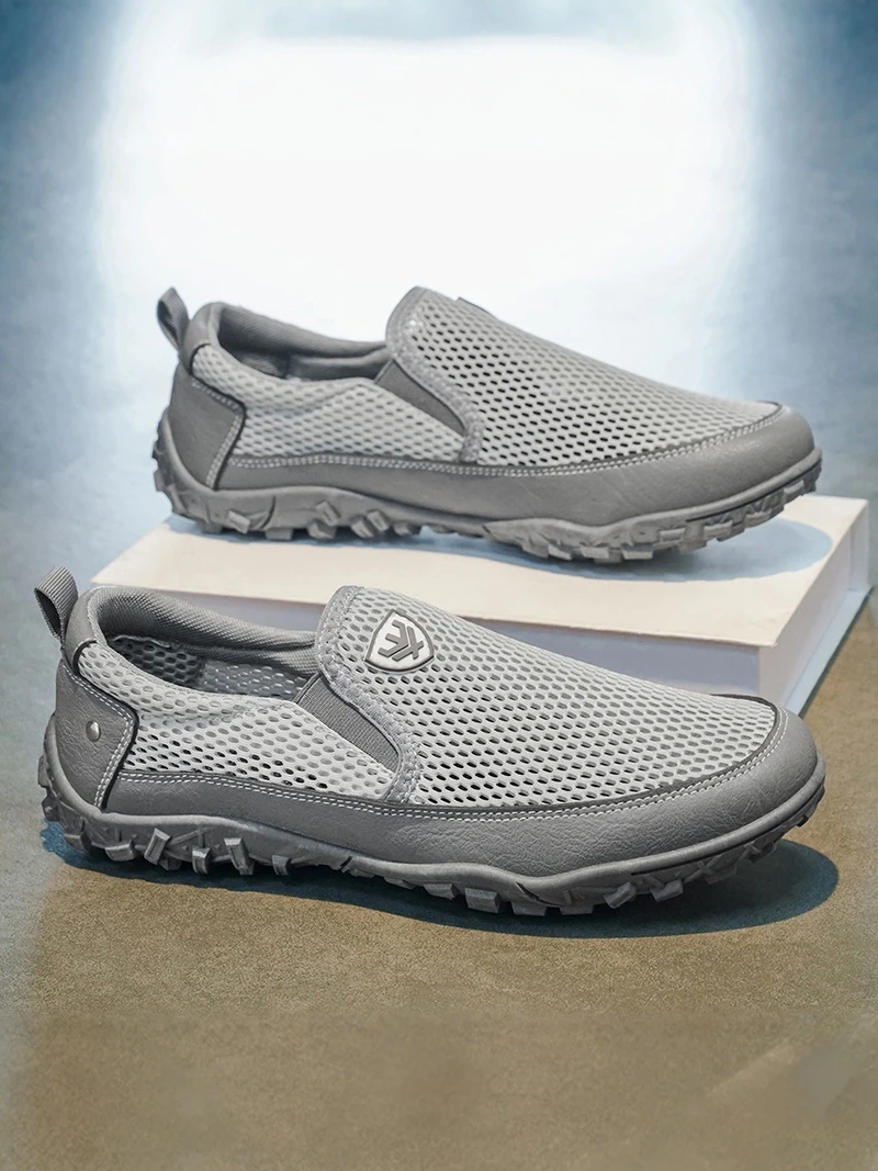 Men's Summer Slip-On Outdoor Anti-Slip Lightweight Soft Bottom Hollow Mesh Casual Sports Beans Trendy Shoes Breathable Comfor...