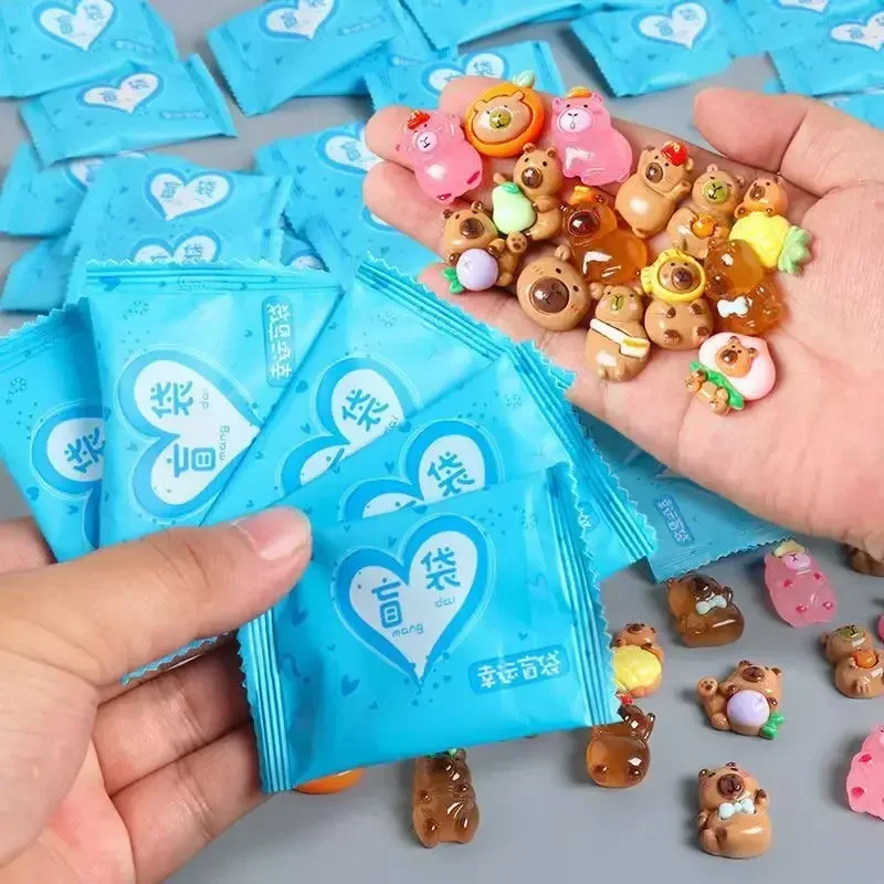 

10pcs Cartoont Capybara Blind Bag Simulation Animal Model Toy Mini Blind Box Toy Miniature Animal Surprise Blind Bag Kid Gift