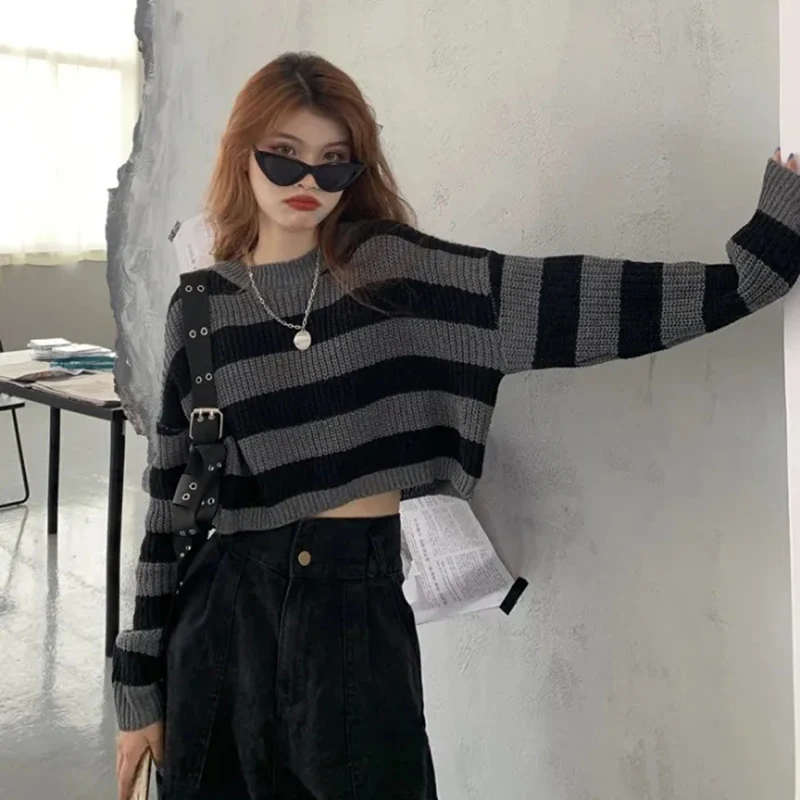 Fashion Cropped Sweater Sexy Tops Women Black White Striped Pullover Knitted Sueter Aesthetic Korean Short Pull Jumper Y2K Goth