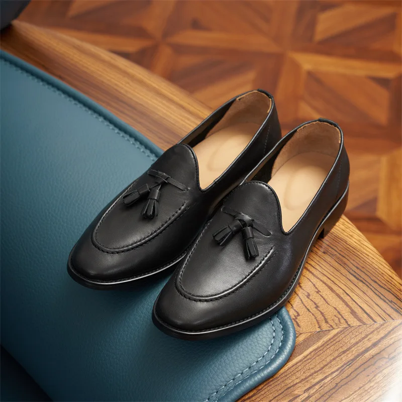 

Men Handmade Genuine Leather Loafers with Tassel Decoration Business Casual Shoes Men Shoes