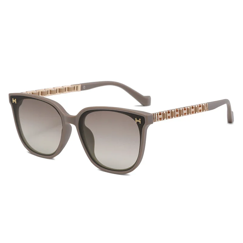 Nuovi occhiali da sole moda artefatto di bellezza protezione solare retrò online celebrità occhiali da sole avanzati femminili e maschili