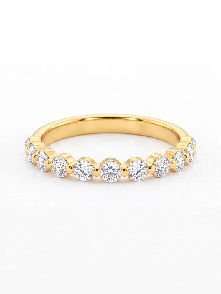 Eleganter, modischer 925er Sterlingsilber-Ring mit echtem Moissanit-Diamanten (2 mm, rund) für Damen, luxuriöser, hochwertiger Schmuck für Partys. – Detail 5
