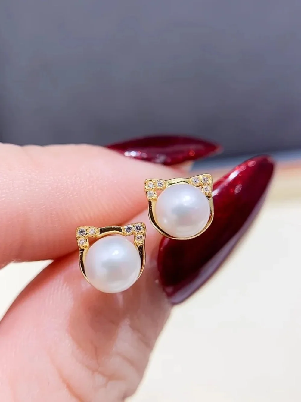Limited time promotion exquisite AAA++5-6 mm natural Japanese Akoya round white pearl earrings 925 silver