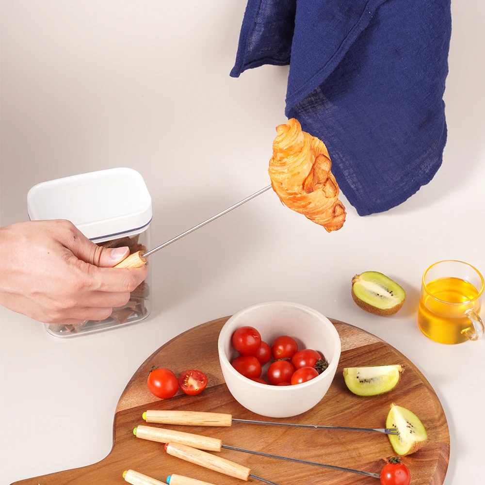 Thumbnail 4 - #25 Trending Fondue Pots Right Now