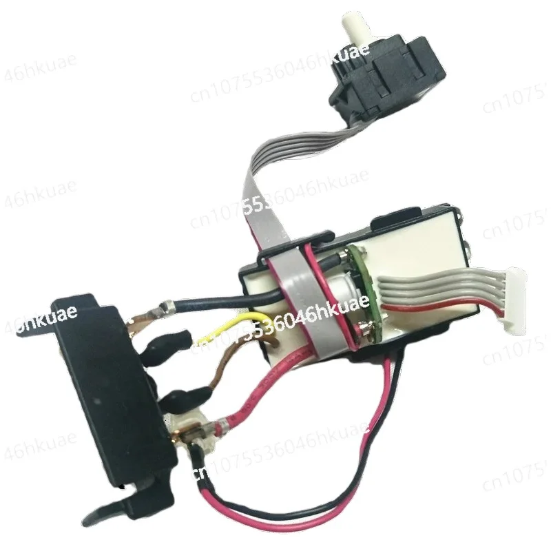 

Бесщеточный гайковерт DCF512N 20В с литиевой батареей и аксессуарами