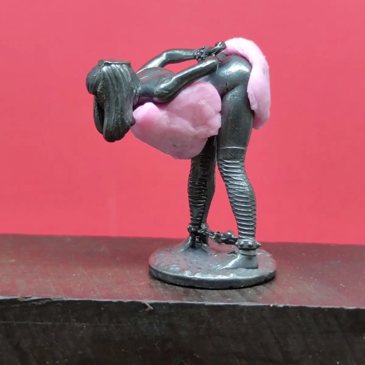 

​​Antique Brass Anime-Style Female Figurine - Bent Over Pose Gothic Fantasy Statue for Desktop Display, Vintage Collectible Ar