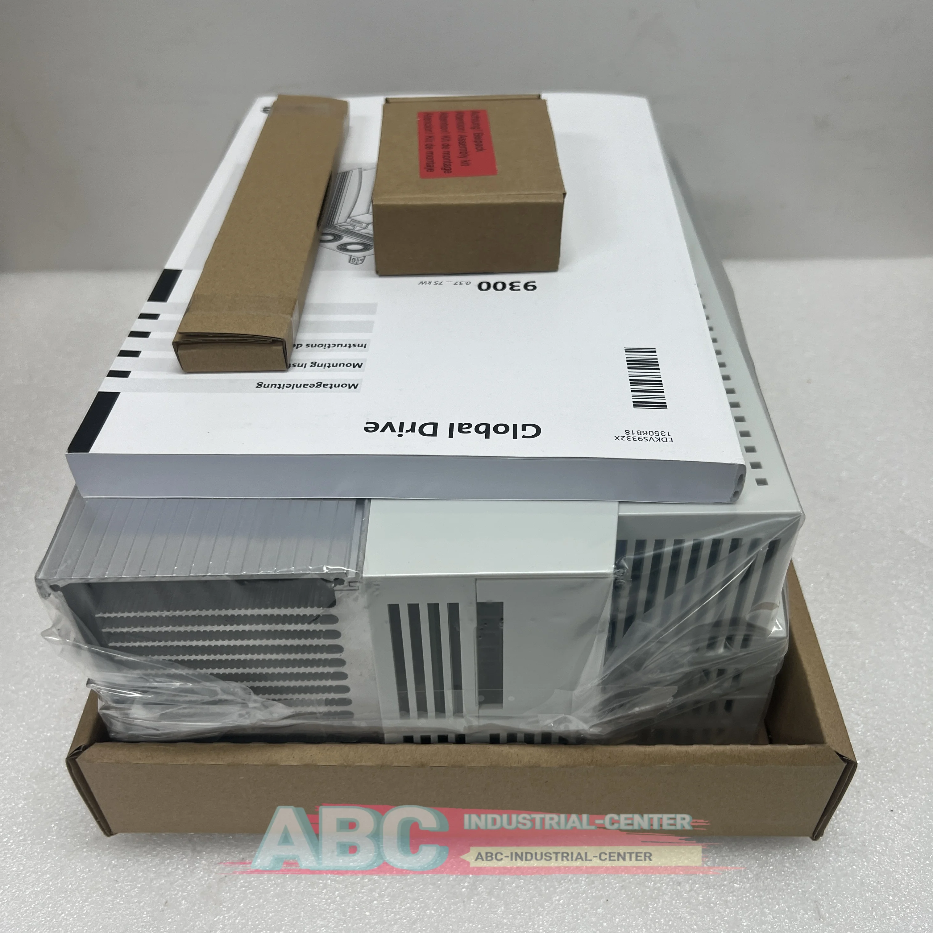 EVS9325-EIV907 novo conversor de frequência EVS9325-EIV004 EVF9325-EVV004