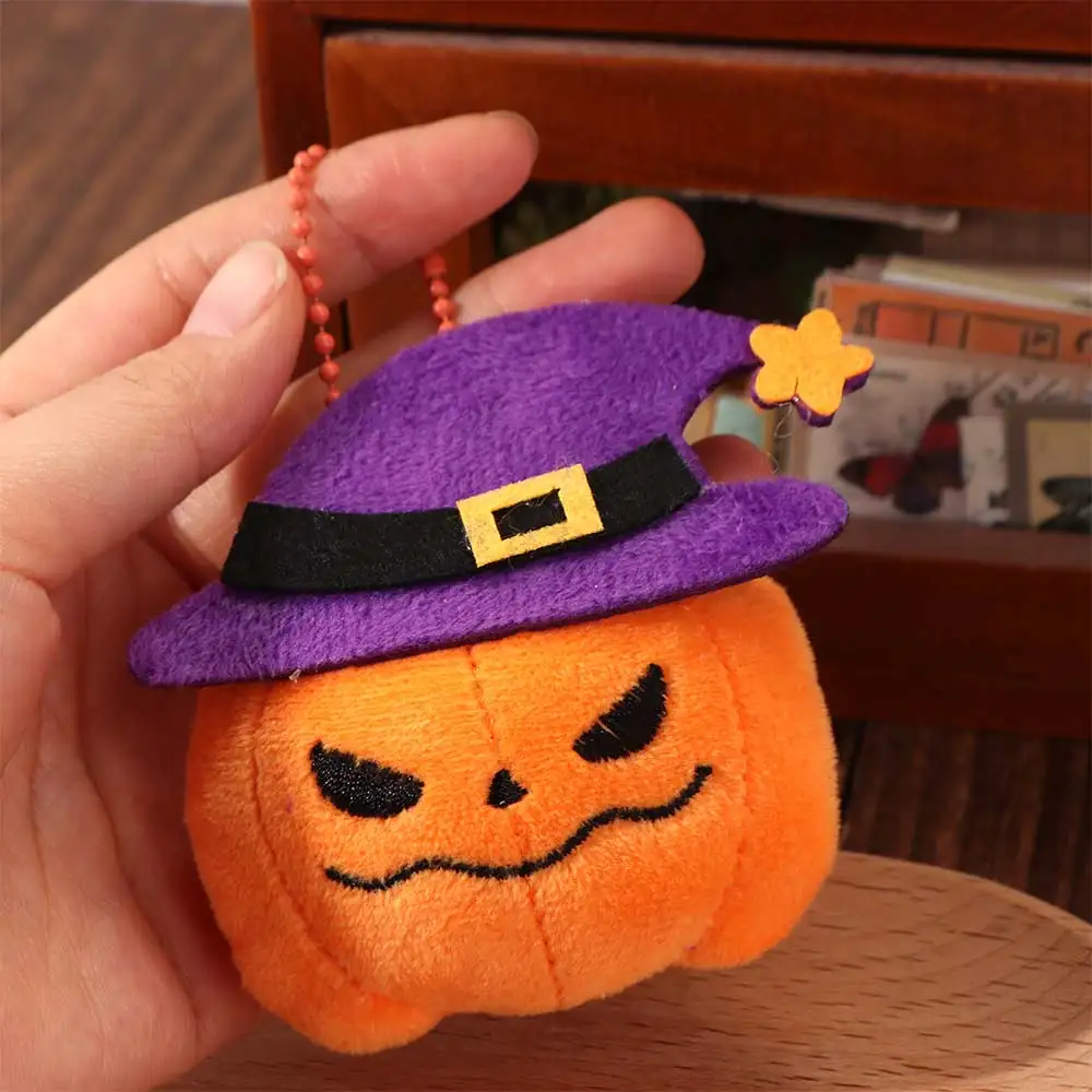 Stuffed Funny Halloween Keychain Kawaii Pumpkin Head Furry Bag Pendant Decoration Soft Cartoon Pendant Trick Or Treat