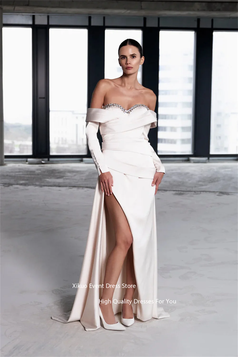 Xikuo Crystal Trimme Scollatura Abiti da sera Increspato Abito per party di matrimonio Spacco laterale alto Abiti De Boda Para Fiestas Personalizzato