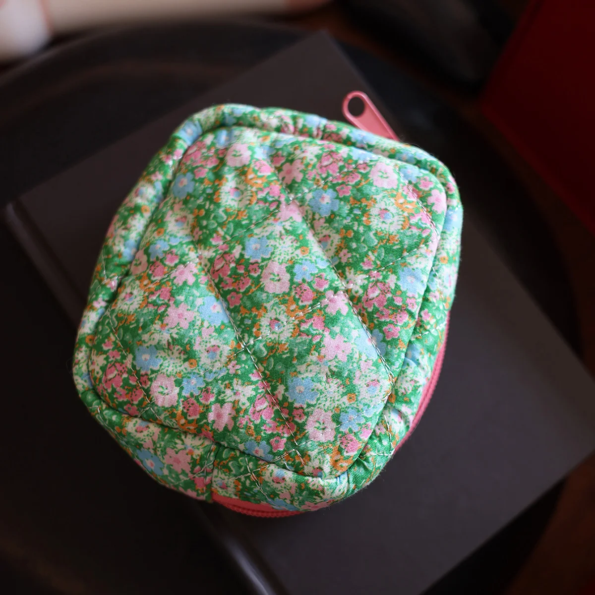 Petit sac de rangement portable de style frais pour jeunes filles, trousse de maquillage florale, étui à serviettes hygiéniques pour étudiants, stockage de plantes et de fleurs