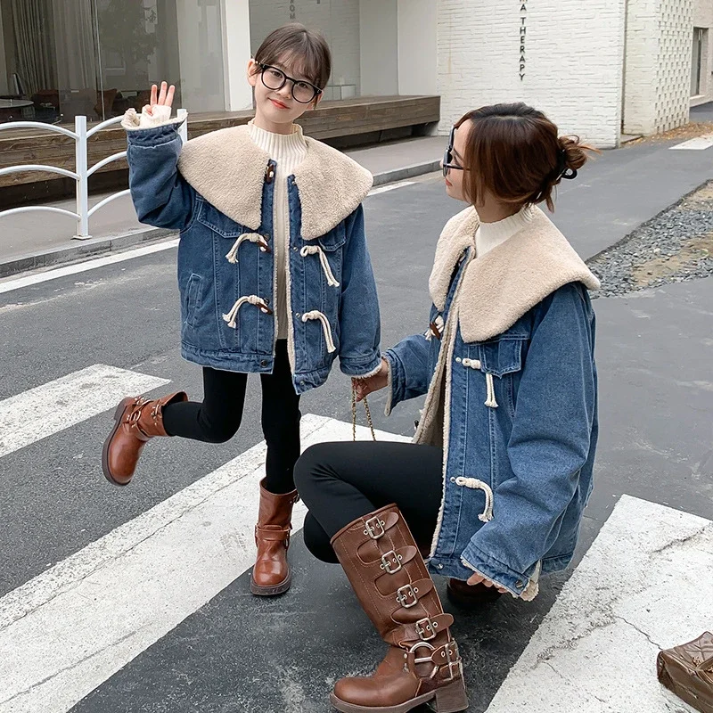 

Winter Mother and Daughter Clothes Equal Mom and Little Girl Denim Coat Teenage Girl Clothing Women Warm Coat with Big Collar