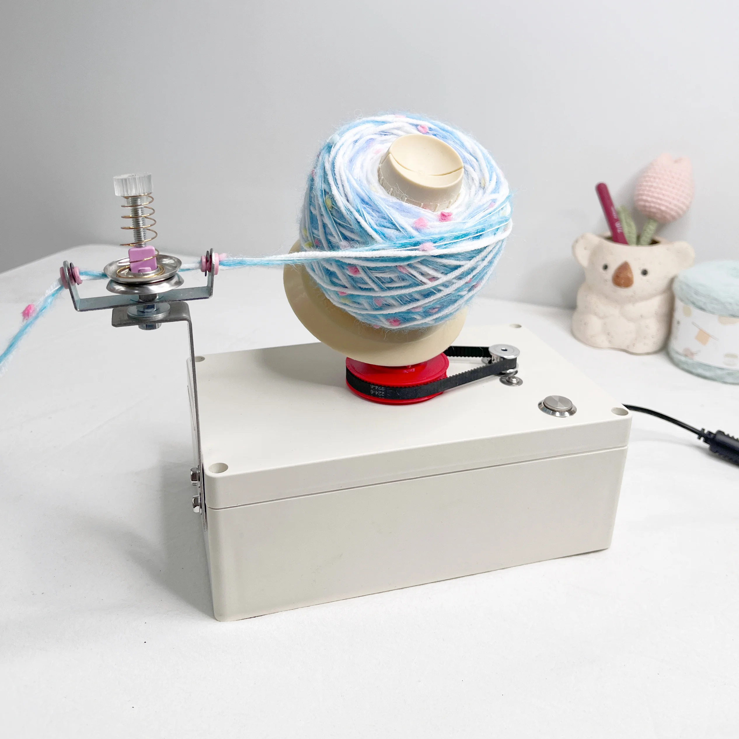 Woolen yarn balling electric bobbin winder hand-mixed bobbin winder silent energy-saving bobbin winder machine