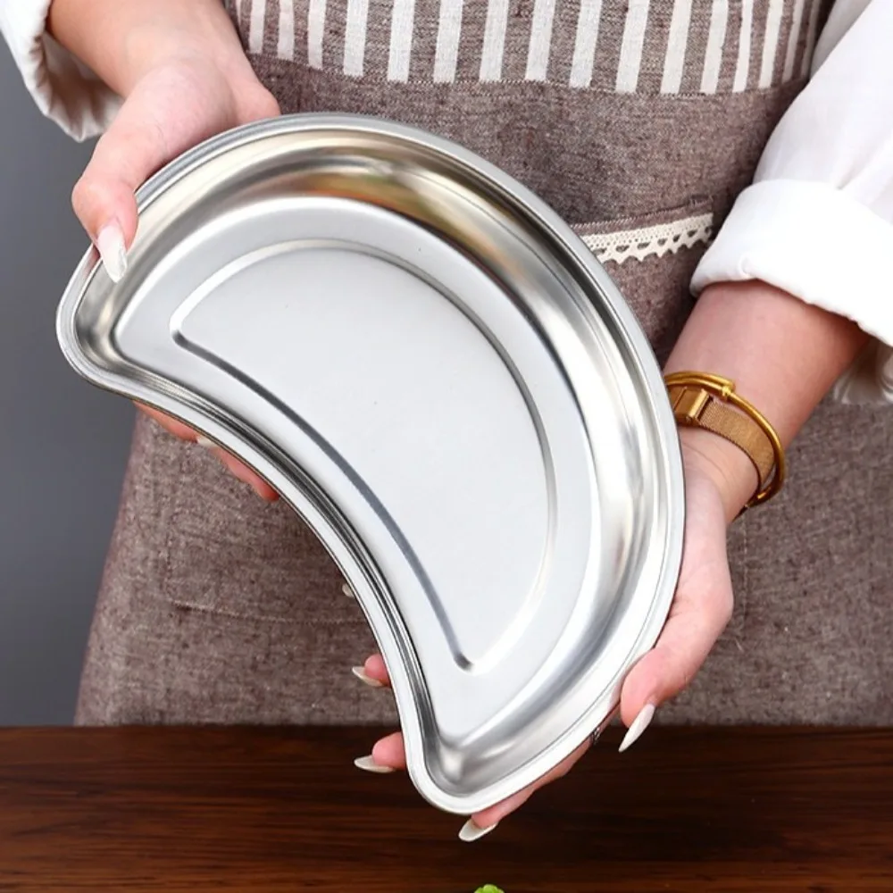 Mutifunctional Half-Moon Metal Trays Thickened Portable Vegetable Plate Wear-resistant Funny Child Plate Family Reunion