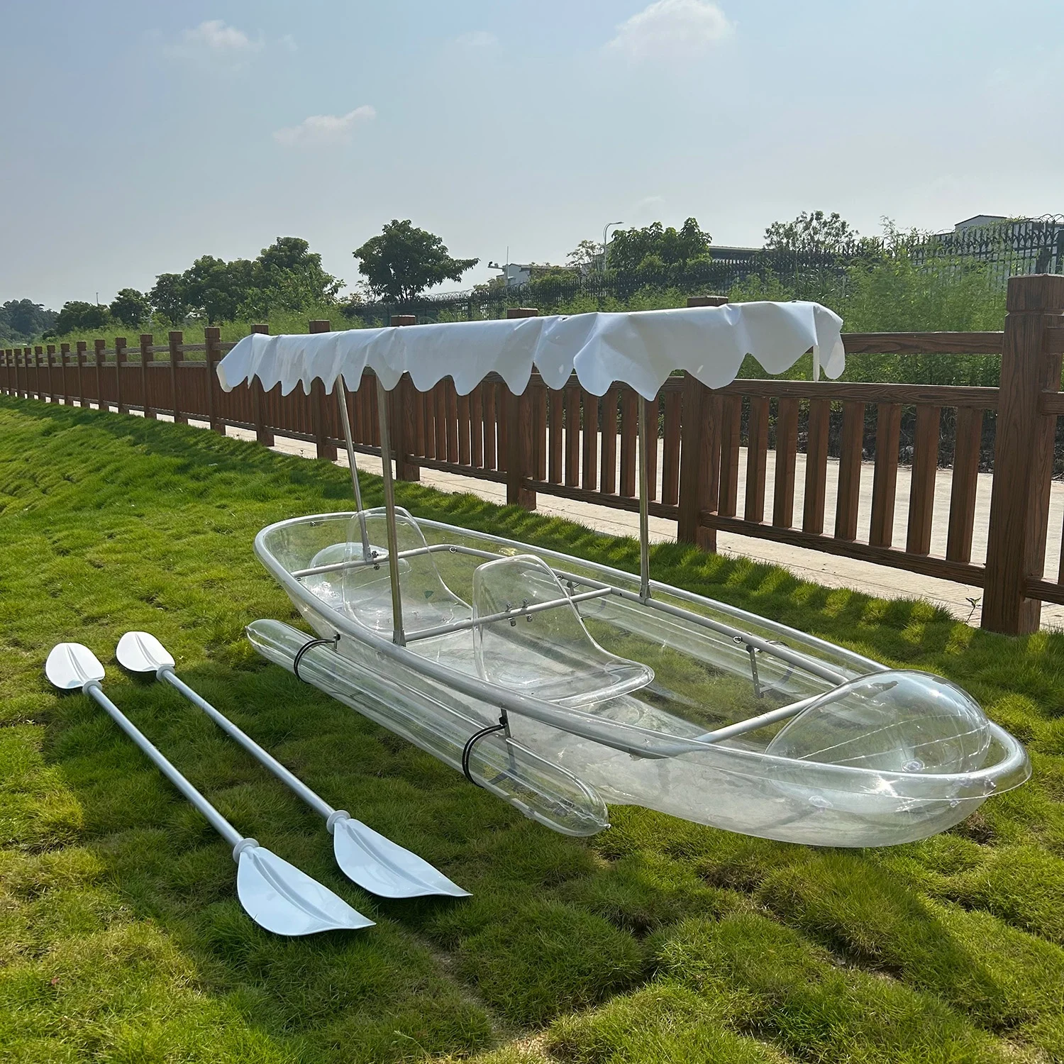 

Прозрачный каяк - 360-градусный обзор, устойчивый к УФ-излучению поликарбонат, легкая конструкция, подходит для снорклинга и семейных приключений.