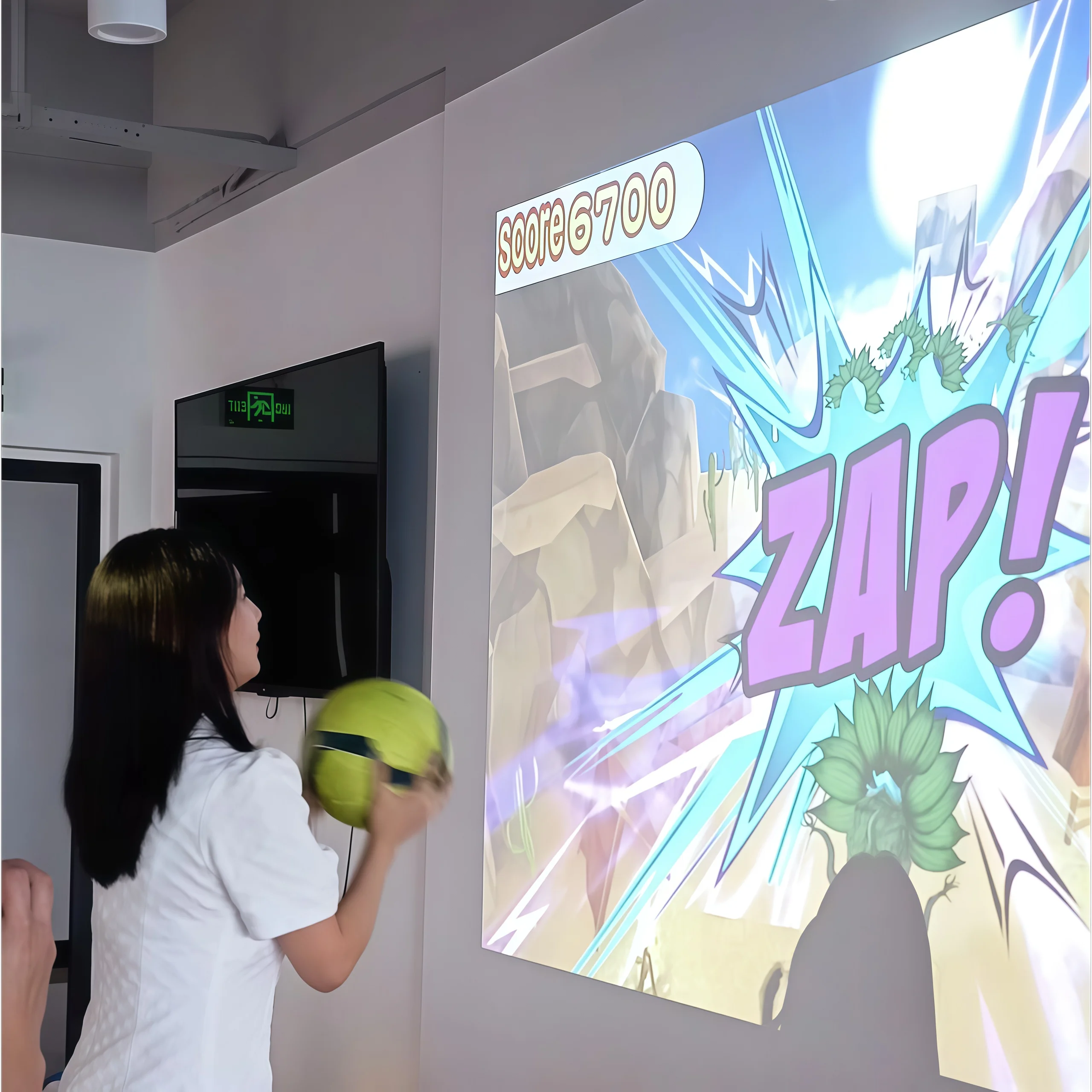 Oway Interactive WhiteBoard Finger Touch Screen with 22 Projection Wall Games White Board Smart Teaching for Kids