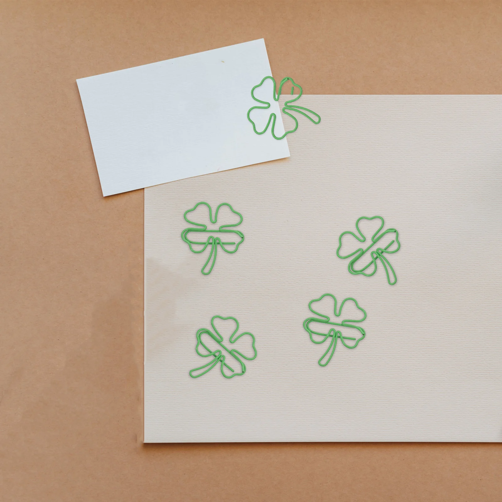 

20pcs Four Leaf Clover Paper Clips Irish Festival Metal Character Decorative Office Desk Accessories for Documents Notes
