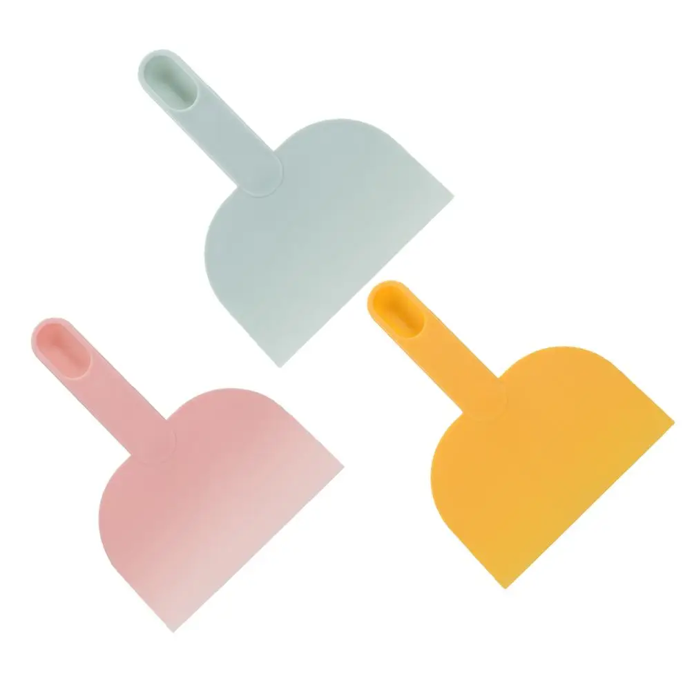 

3pcs Flour Spoon Dough Non-stick Plastic Kitchen Tool Scraper Bread Gadgets Household Baking Pan Use