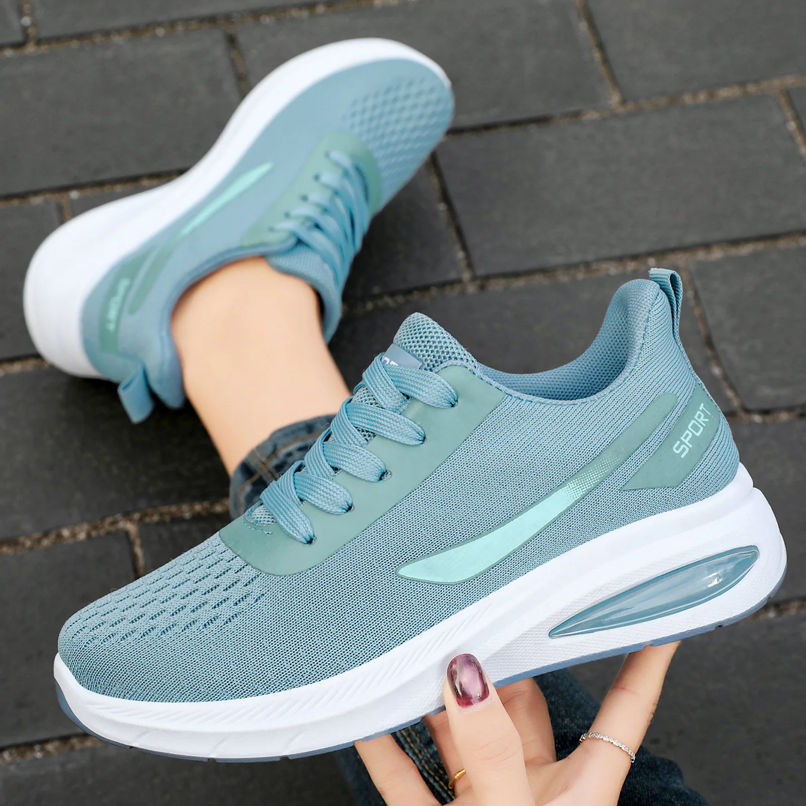 

Women's Breathable Air Cushioned Sneakers Lightweight Soft Walking Shoes Casual Travel Tennis Shoes Ladies Mesh Sports Shoes