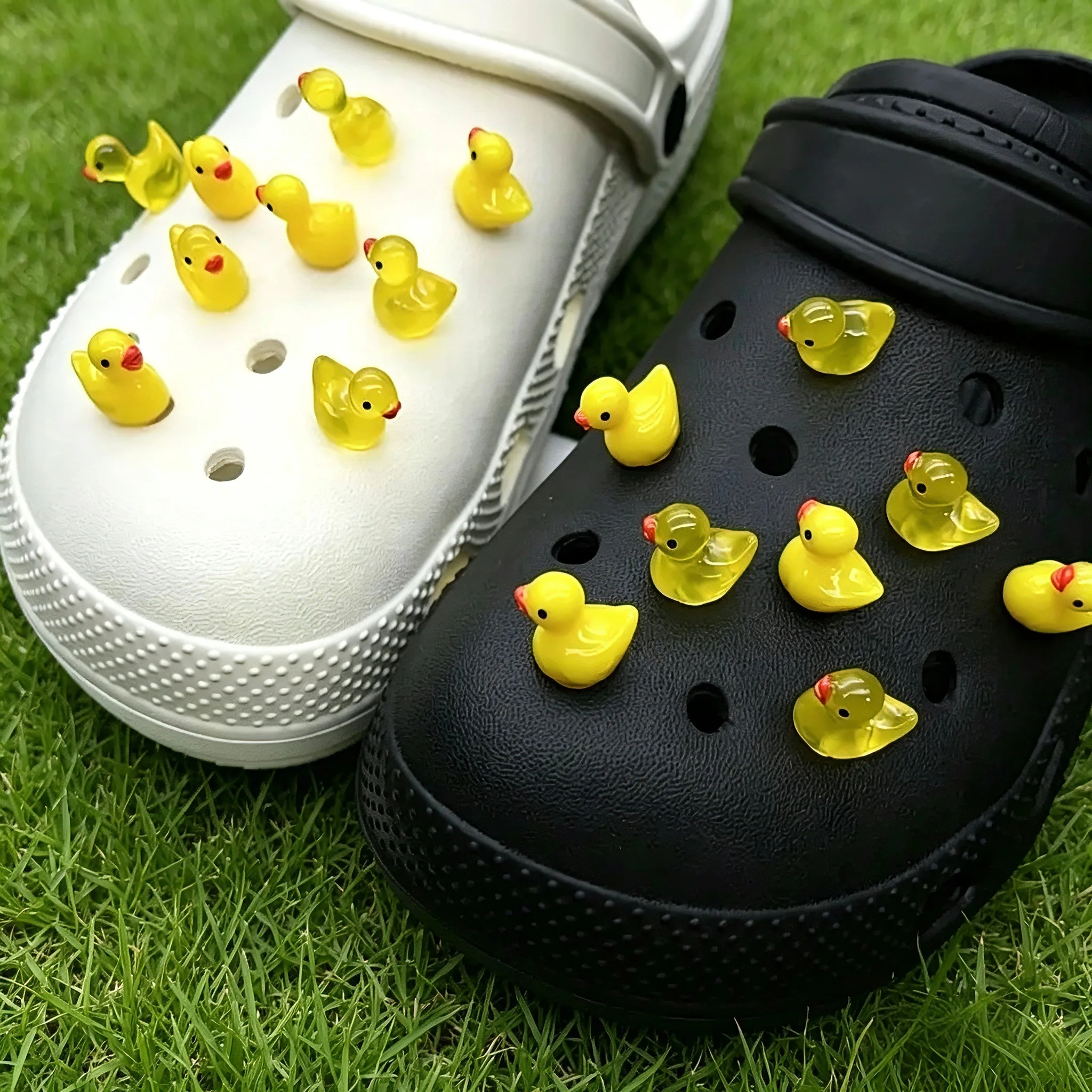 Cute Luminous Duckling Shoe Charms Set Detachable Resin DIY Decor Ornaments For Hole Clog Sandals Decor Gift For Kids Girls