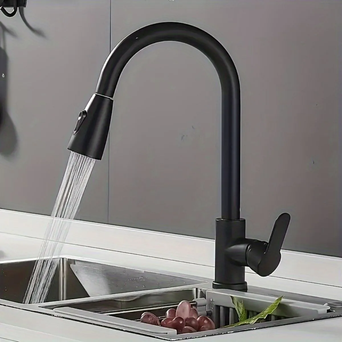 Adea Stainless Steel Pull-down Kitchen Faucet, Single-hole Installation, Ceramic Core, G1/2 Asian Standard Inlet.